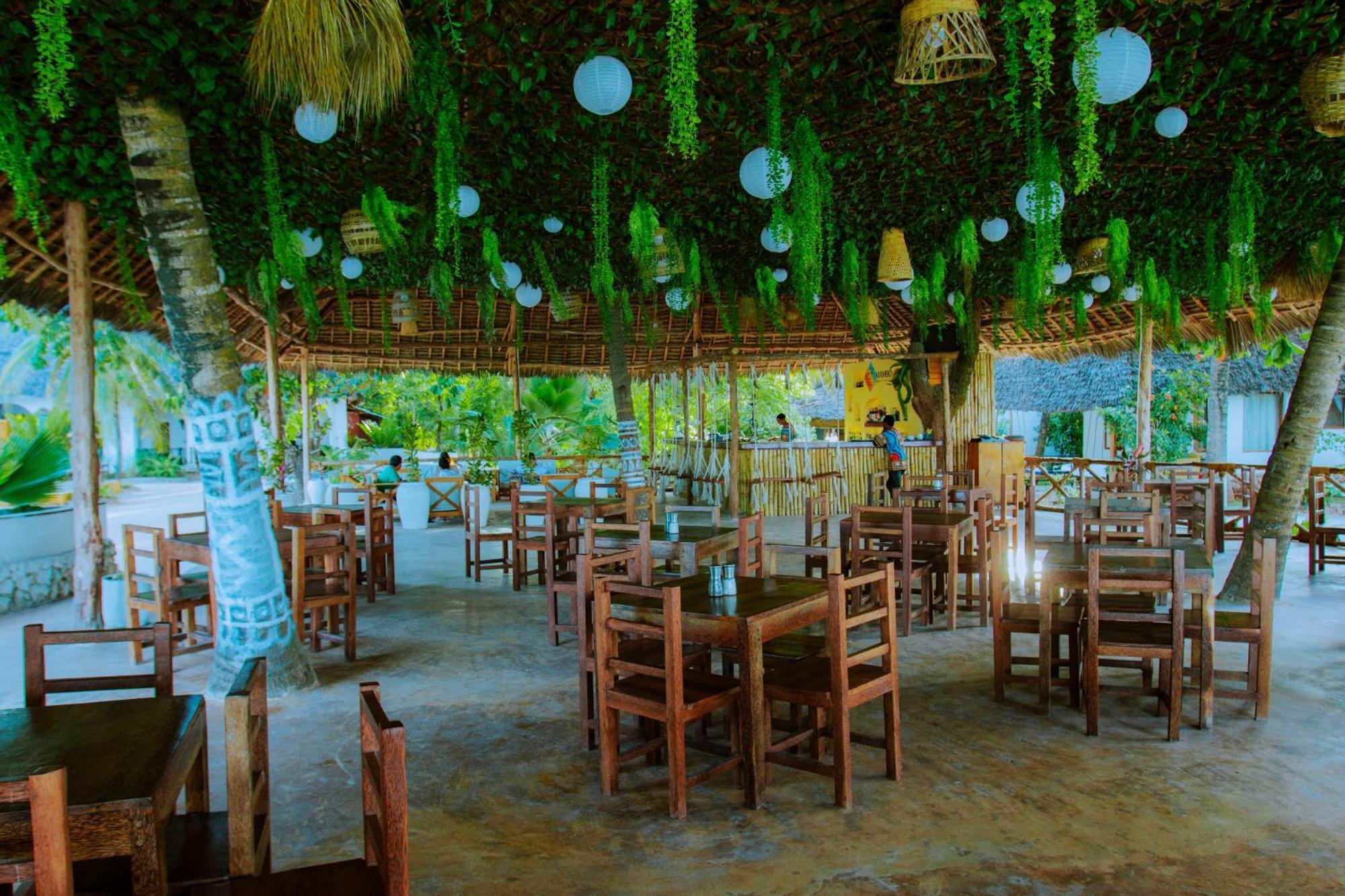 Mambo Ocean Resort Pwani Mchangani Exterior photo