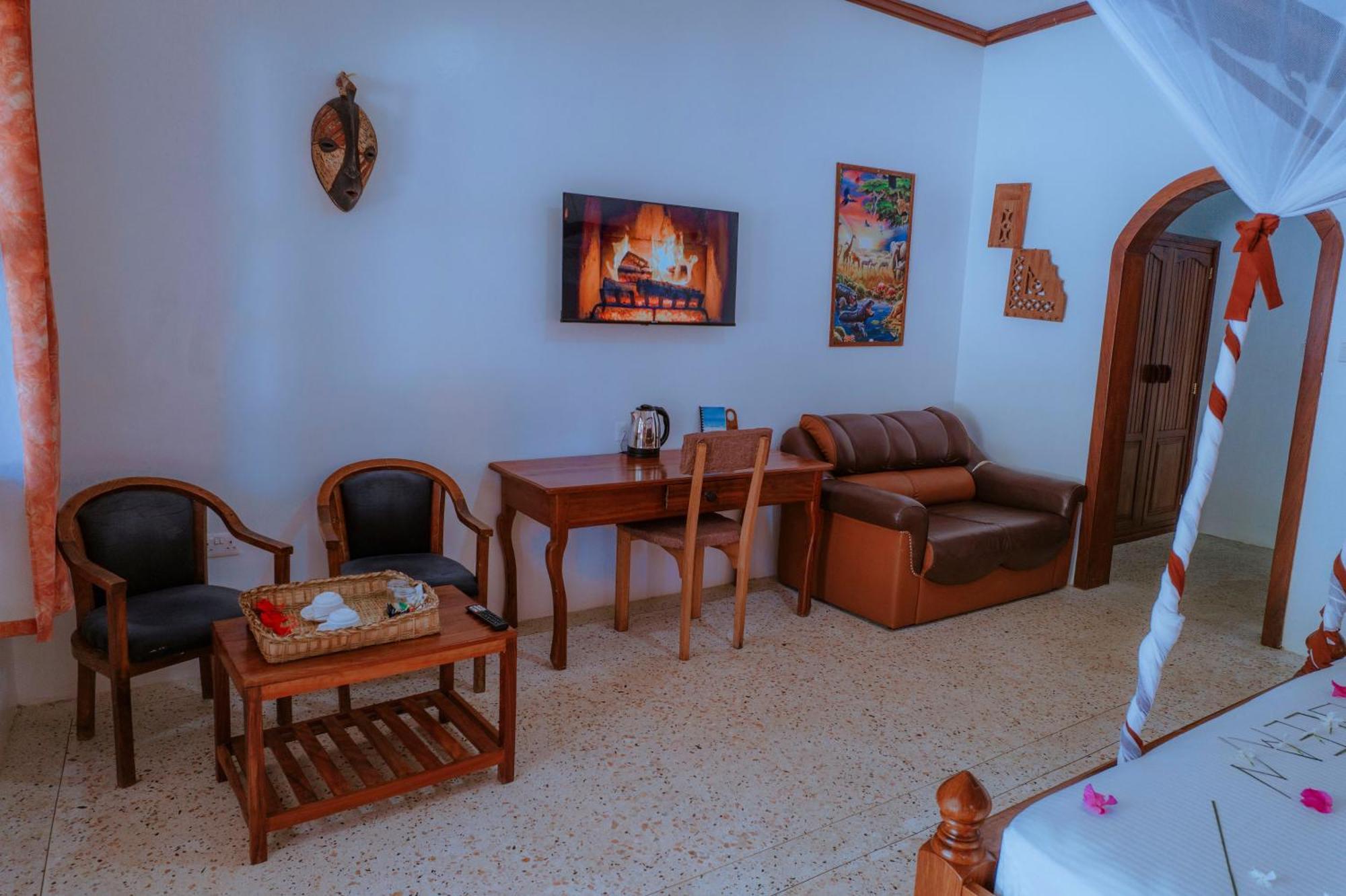 Mambo Ocean Resort Pwani Mchangani Exterior photo